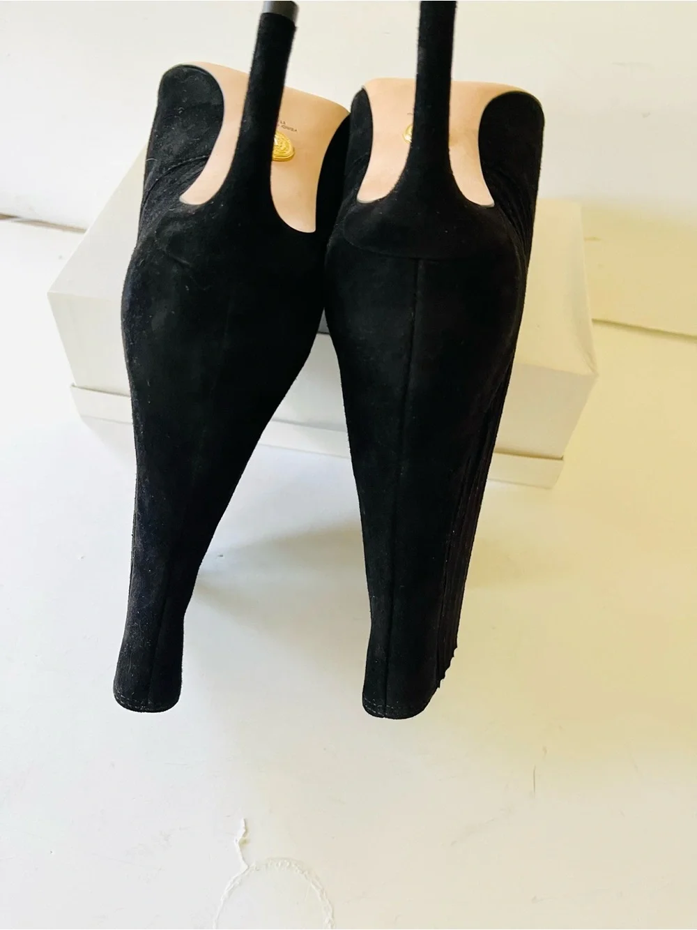 NWOT Veronica Beard black suede ankle boots 11